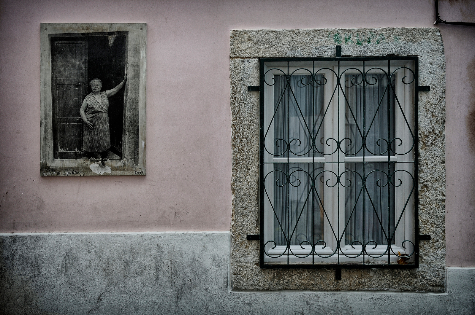 A Tribute to Mouraria by Camilla Watson -3-