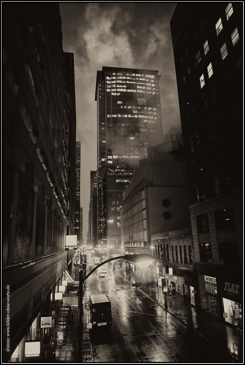 2012 09 USA 1683klRTXTSW